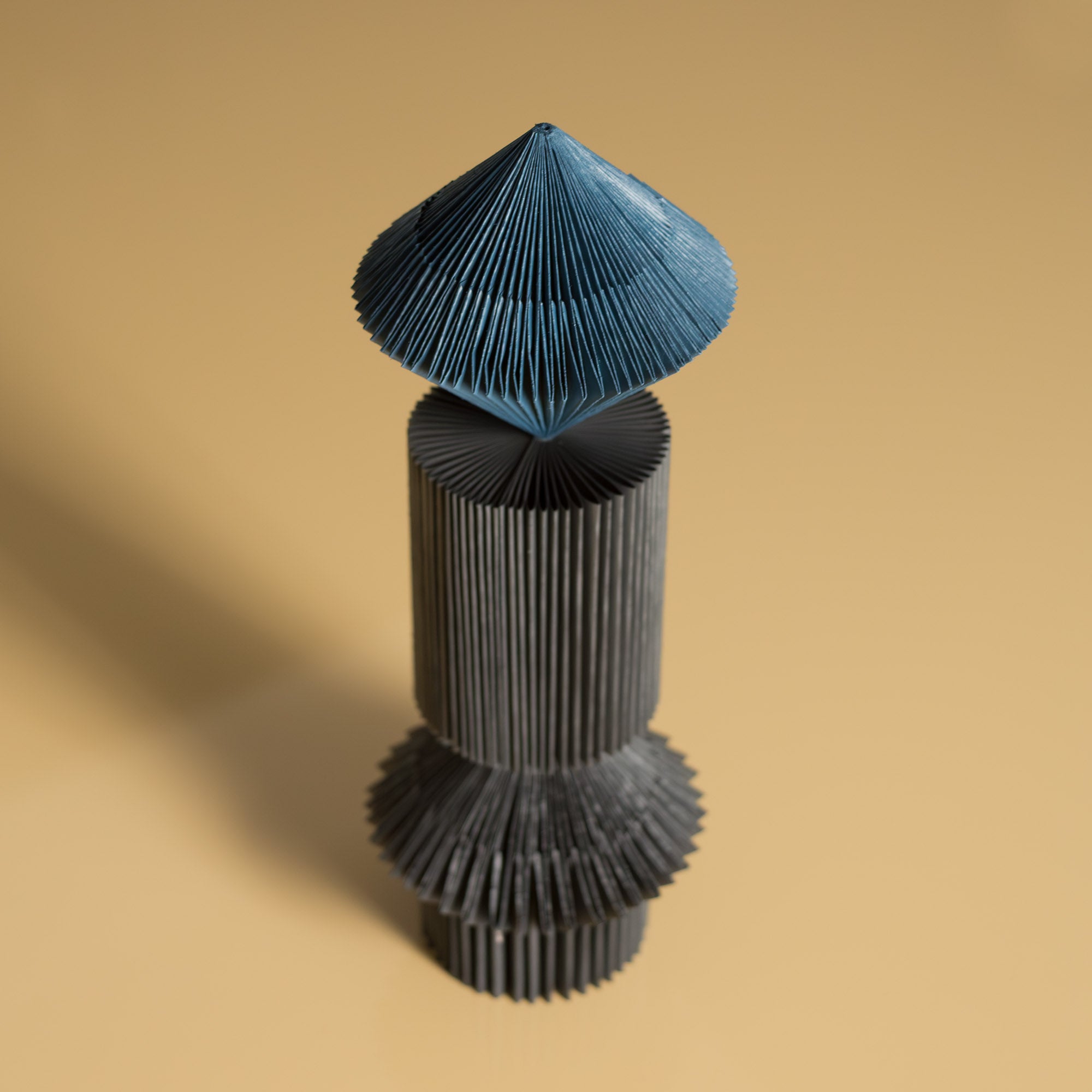 BOOK SCULPTURE NERO + BLU | Uroš Mihić