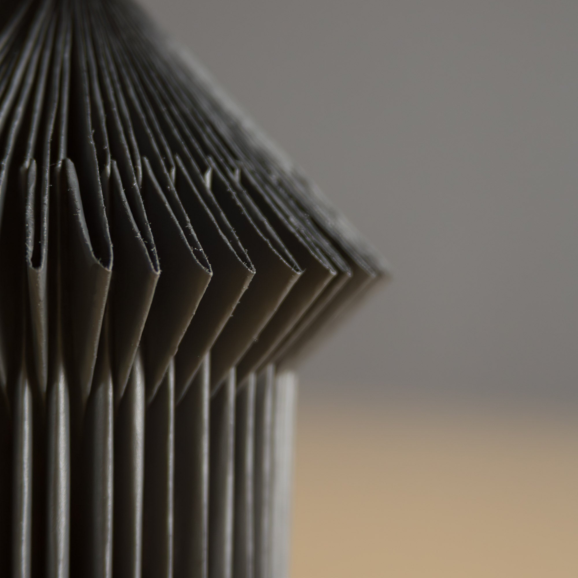 BOOK SCULPTURE NERO + BLU | Uroš Mihić